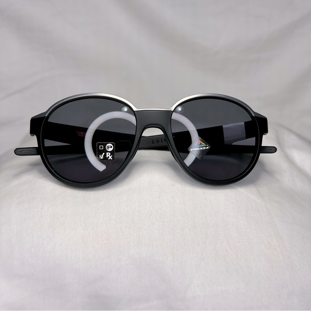 OAKLEY COINFLIP|  Men Sunglasses (NEW WITH DUST BAG)